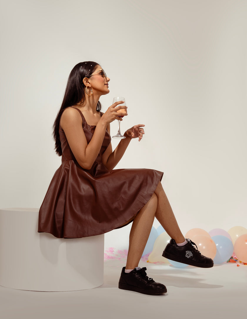 Chestnut (Ready to Ship)